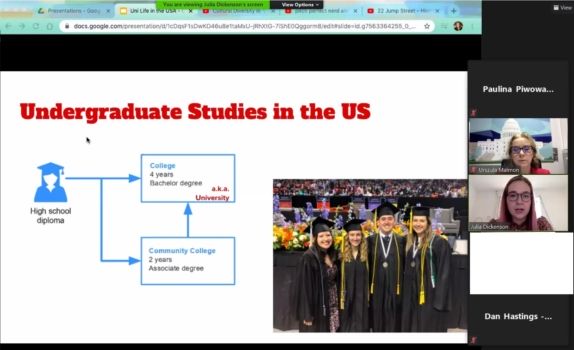 Zrzut ekranu prezentujący z slajd ze studentami amerykańskich uczelni